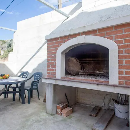 Lovely In With Wifi Διαμέρισμα Jesenice (Split-Dalmatia)